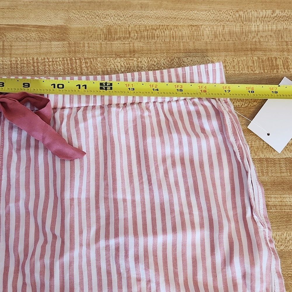 P.J.SALVAGE Pajama Shorts Red/White Stripe, size L - Picture 5 of 7